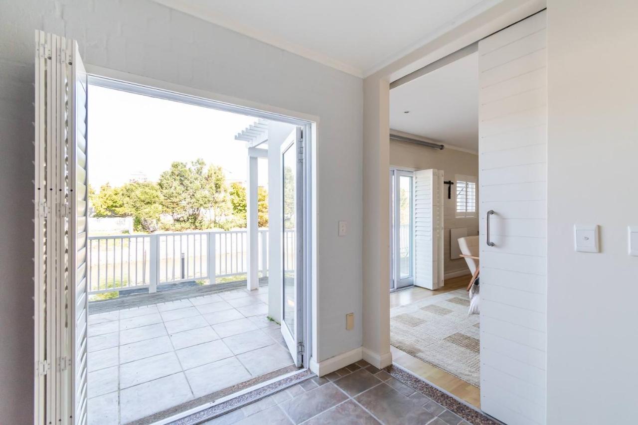 Trendy Get-Away On The Canals, Thesen Islands Knysna Buitenkant foto